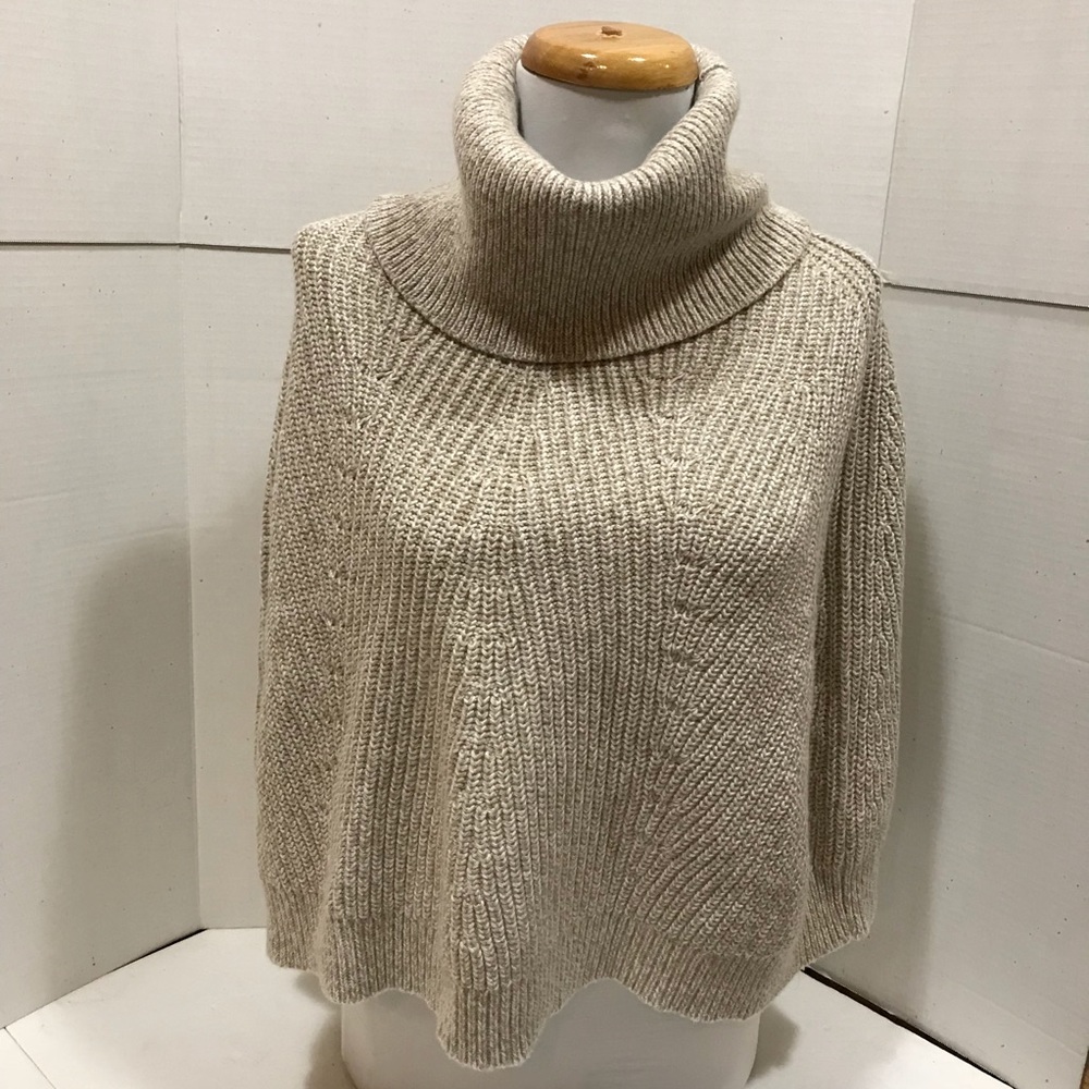 Banana Republic Cowl Neck Cape Cream SIZE MEDIUM